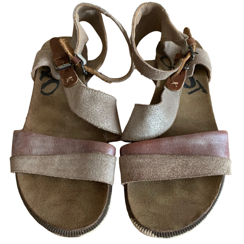 OTBT Women's March On Flat Sandals Grey Silver Metallic Brown Leather Comfy! - Picture 4 of 10